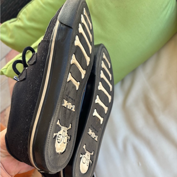 T.U.K Leopard Print Sneakers with Black Accents - Picture 4 of 8